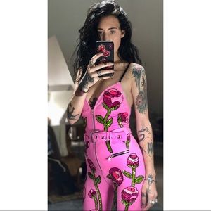 DISCOUNT UNIVERSE: The Pink Roses Bodysuit